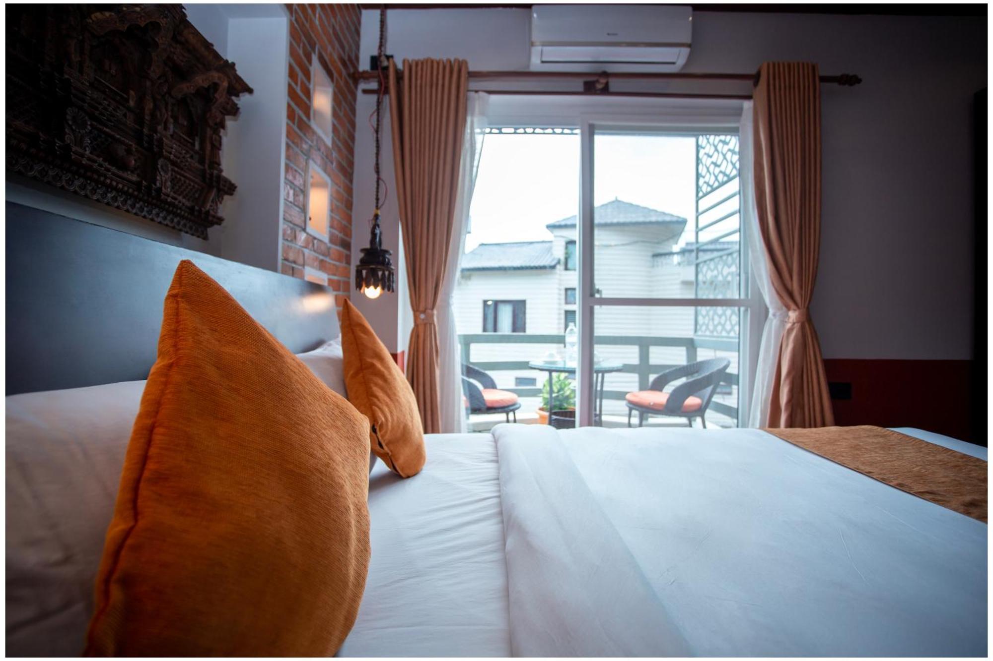 Chautari Boutique Hotel Pokhara Luaran gambar