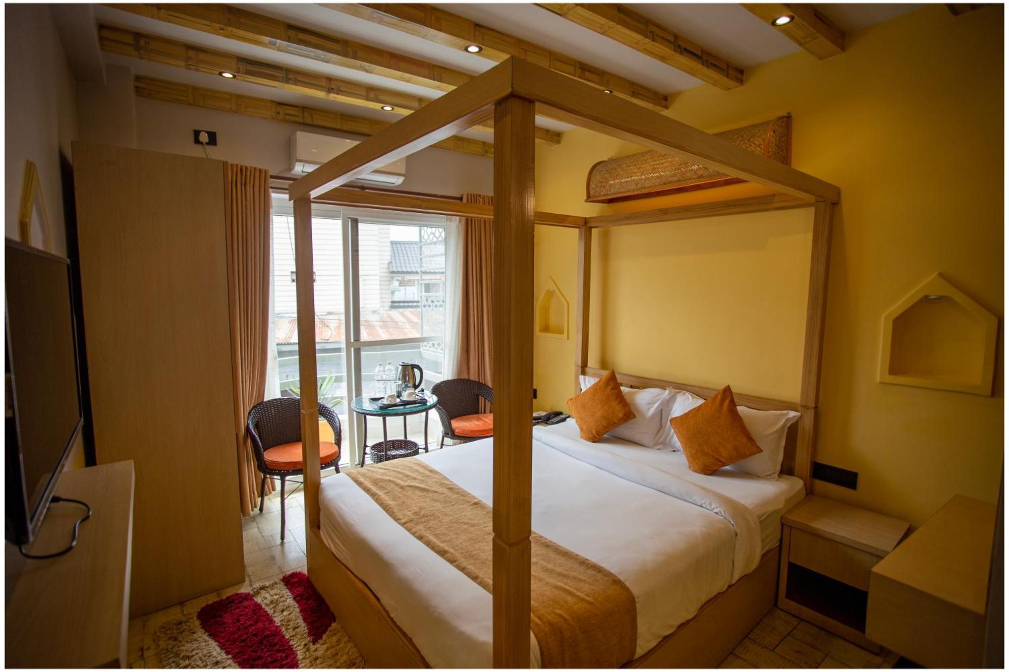 Chautari Boutique Hotel Pokhara Luaran gambar