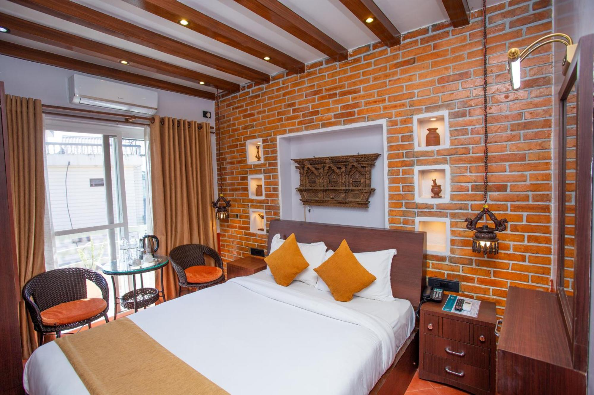 Chautari Boutique Hotel Pokhara Luaran gambar