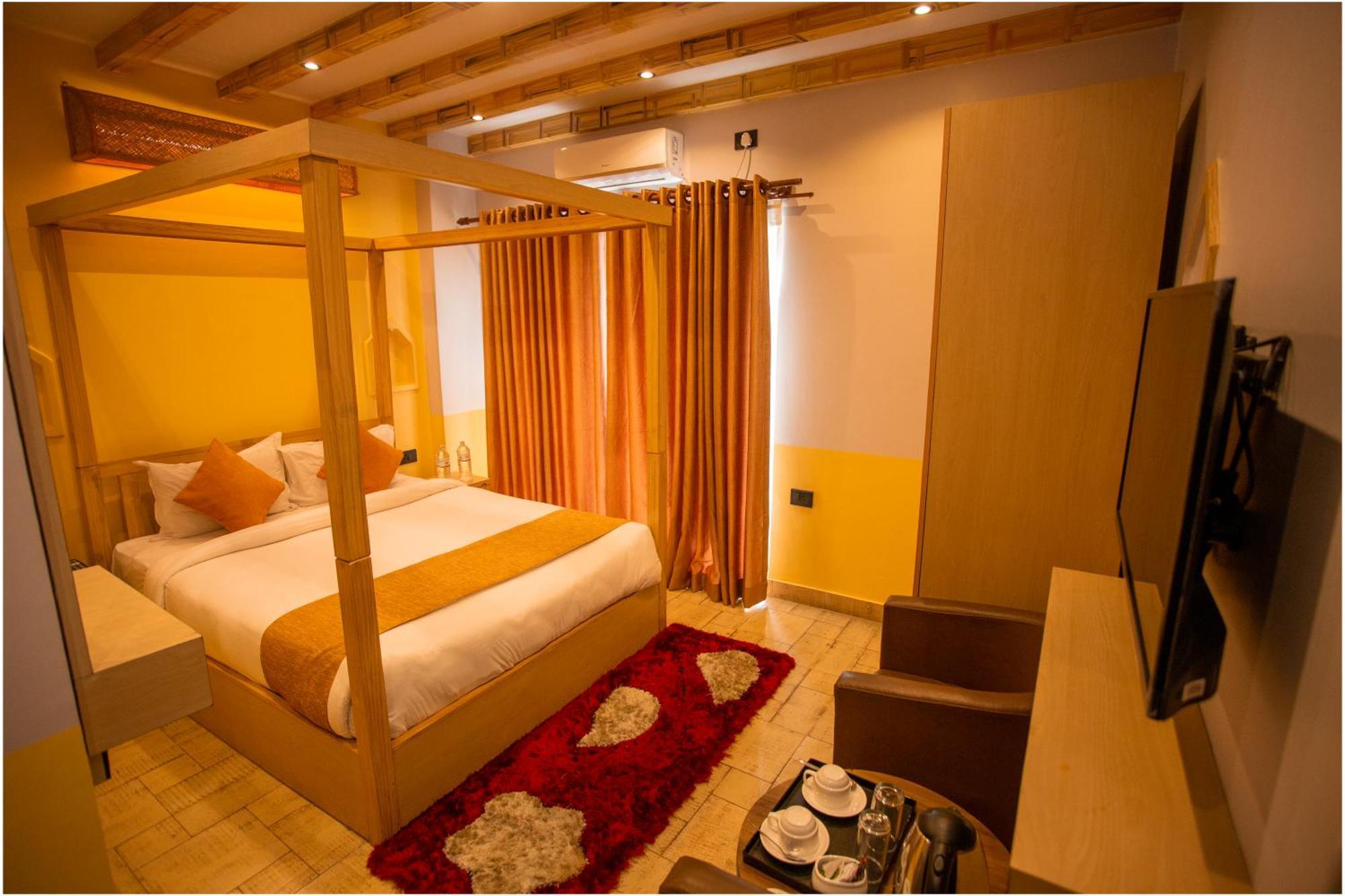 Chautari Boutique Hotel Pokhara Luaran gambar