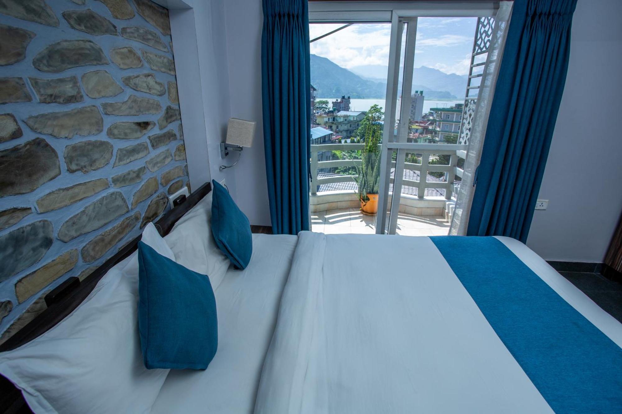 Chautari Boutique Hotel Pokhara Luaran gambar